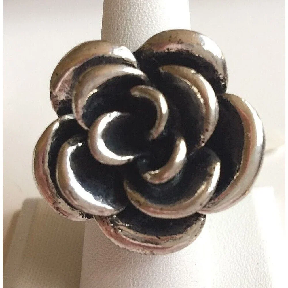 Vtg Silver Tone Rose Flower Bloom Cocktail Ring Size 6 7 8 9 Chunky Statement
